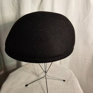 Vintage Czech Republic 100% Wool Felt Hat in Black - Ascot Cap Type sz XL